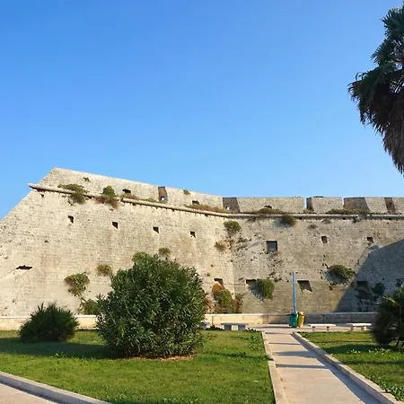 Holithªy Molª * Mola di Bari